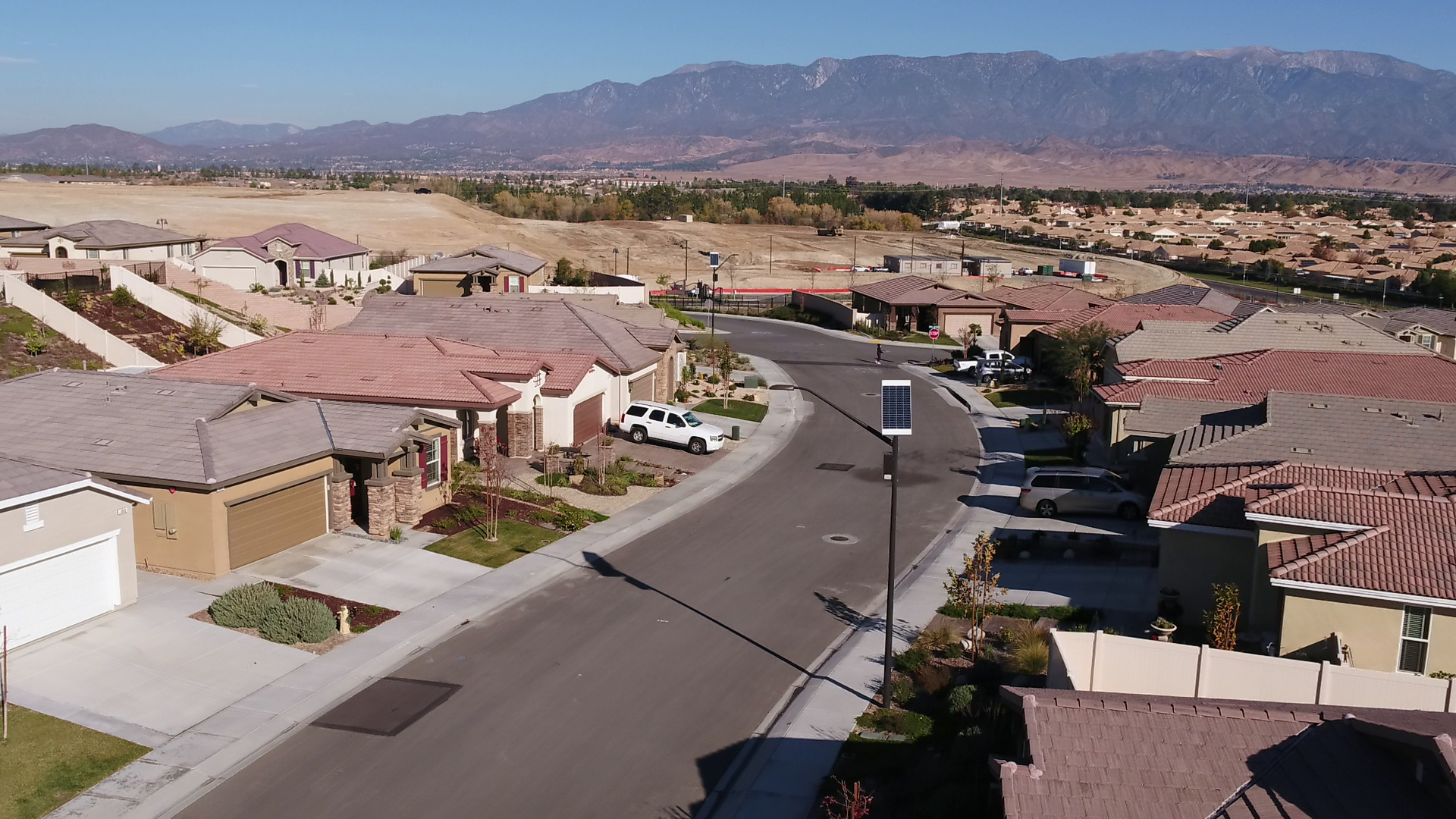 Solar powered street lights in Beaumont CA Sol by Sunna Design